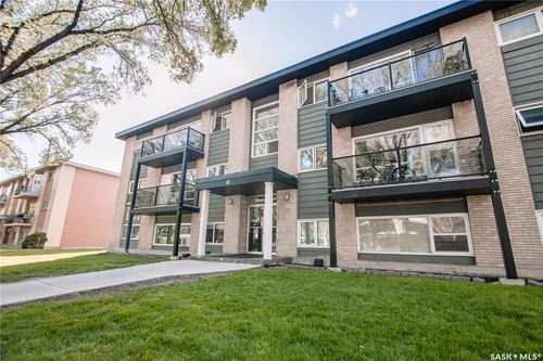 28-42 Spence St, Regina, SK, S4S4H4 | Card Image