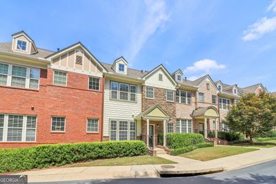 1244 Ashford Creek Way Ne, Townhouse with 2 bedrooms, 2 bathrooms and 2 parking in Brookhaven GA | Image 1