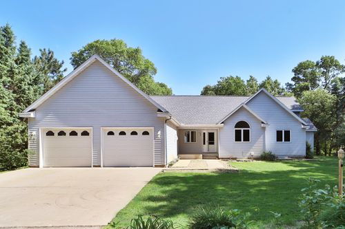11556 River Vista Dr, Baxter, MN, 56425-7604 | Card Image