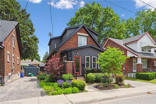 58 Division St, Guelph, ON, N1H1R2 | Card Image