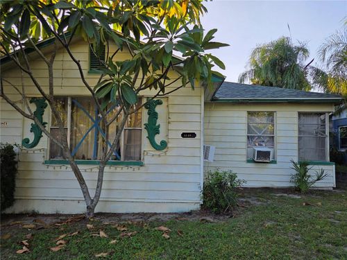2243 19th St S, St Petersburg, FL, 33712-3613 | Card Image