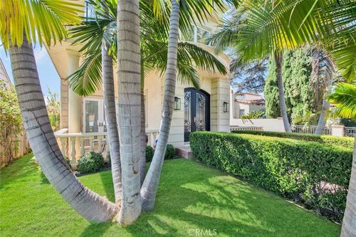 123 N Doheny Dr, Beverly Hills, CA, 90211 | Card Image