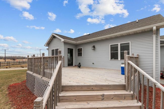 2570 W Fallen Oak Drive, House other with 5 bedrooms, 3 bathrooms and null parking in APPLETON WI | Image 6