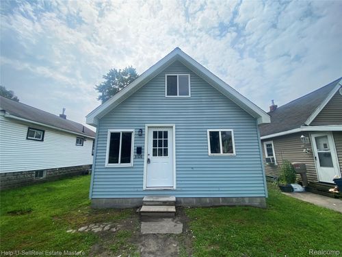 3108 Conner St, Port Huron, MI, 48060-6918 | Card Image