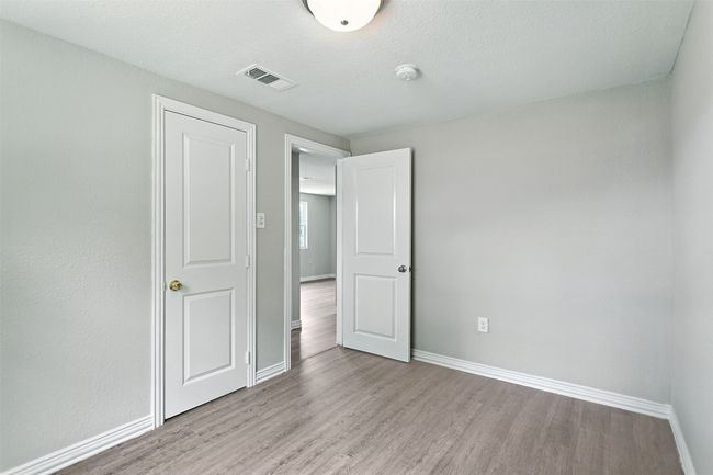 Bedroom | Image 30