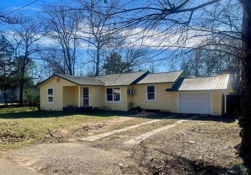 338 E Peters St, De Kalb, TX, 75559-2023 | Card Image