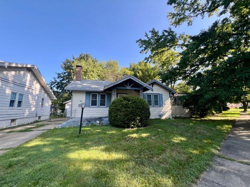 26 South Dr, Decatur, IL, 62526-4579 | Card Image