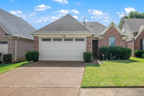 1025 Belfiore Ln, Cordova, TN, 38018-1403 | Card Image