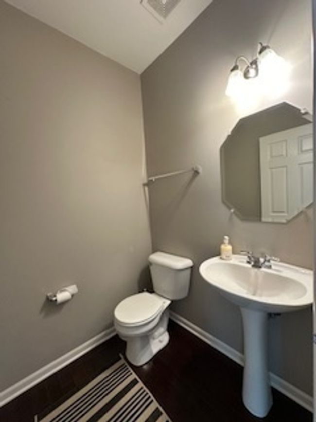 481 Town Center Blvd, Townhouse with 2 bedrooms, 3 bathrooms and 2 parking in Gilberts IL | Image 37