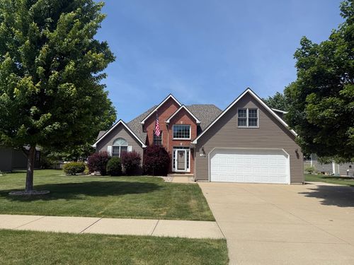 1609 Lorraine Dr, Sandwich, IL, 60548-2558 | Card Image