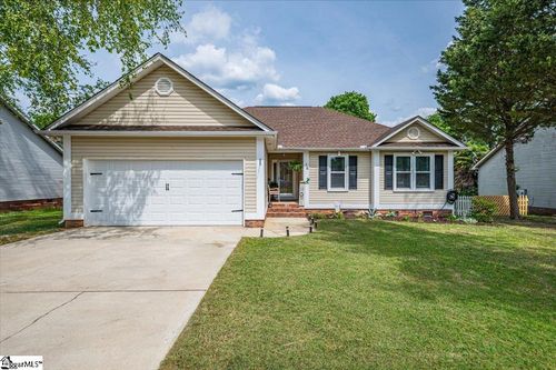 16 Fortson Way, Fountain Inn, SC, 29644-1333 | Card Image