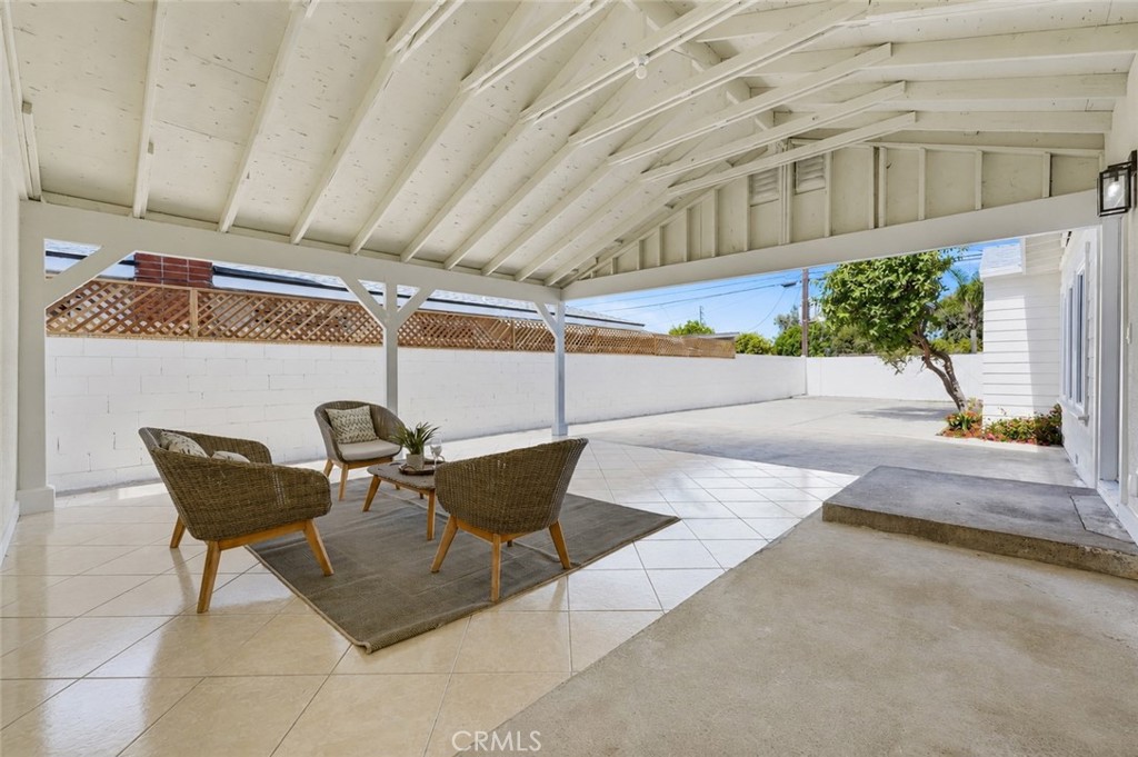 Residential in Santa Ana 3