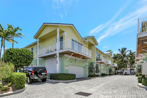 3218-3218 Ne 16th St, Pompano Beach, FL, 33062-3304 | Card Image