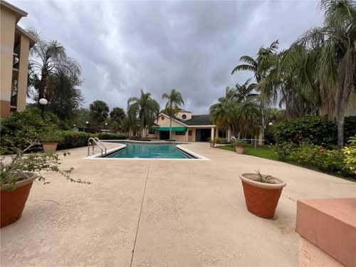 109-9999 Summerbreeze Dr, Sunrise, FL, 33322-5818 | Card Image