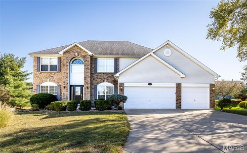 226 Strathmoor Way, Dardenne Prairie, MO, 63368-7227 | Card Image