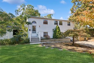 290 Arrowhead Lane, House other with 4 bedrooms, 2 bathrooms and null parking in South Setauket NY | Image 1