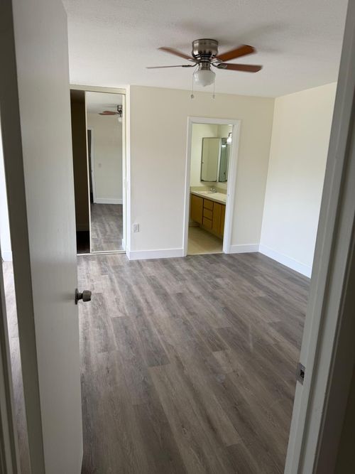 607 Green Springs Pl, West Palm Beach, FL, 33409-7507 | Card Image