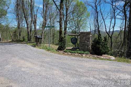 5-0 High Peak Drive, Burnsville, NC, 28714 | Card Image