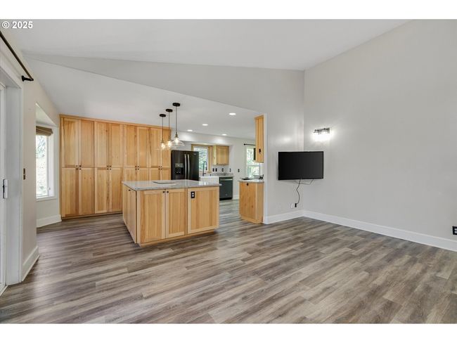 1206 Methodist Rd, House other with 3 bedrooms, 2 bathrooms and 1 parking in Hood River OR | Image 17