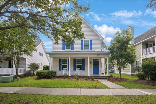 110 9th Ave, Bluffton, SC, 29910-7668 | Card Image