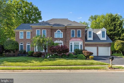 14220 Hartwood Ct, CENTREVILLE, VA, 20121-5023 | Card Image