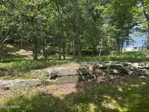 Lot 270 Saunders Dr, Bushkill, PA, 18324-8587 | Card Image