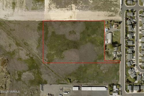 NKA N Rivard Rd, Moxee, WA, 98936 | Card Image