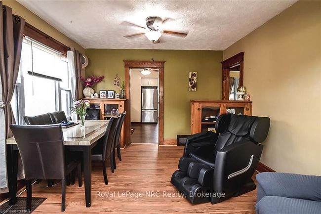 6405 Ker St, House other with 4 bedrooms, 2 bathrooms and 3 parking in Niagara Falls ON | Image 6