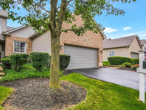 1321 Dancing Bear Lane, Elgin, IL, 60120 | Card Image
