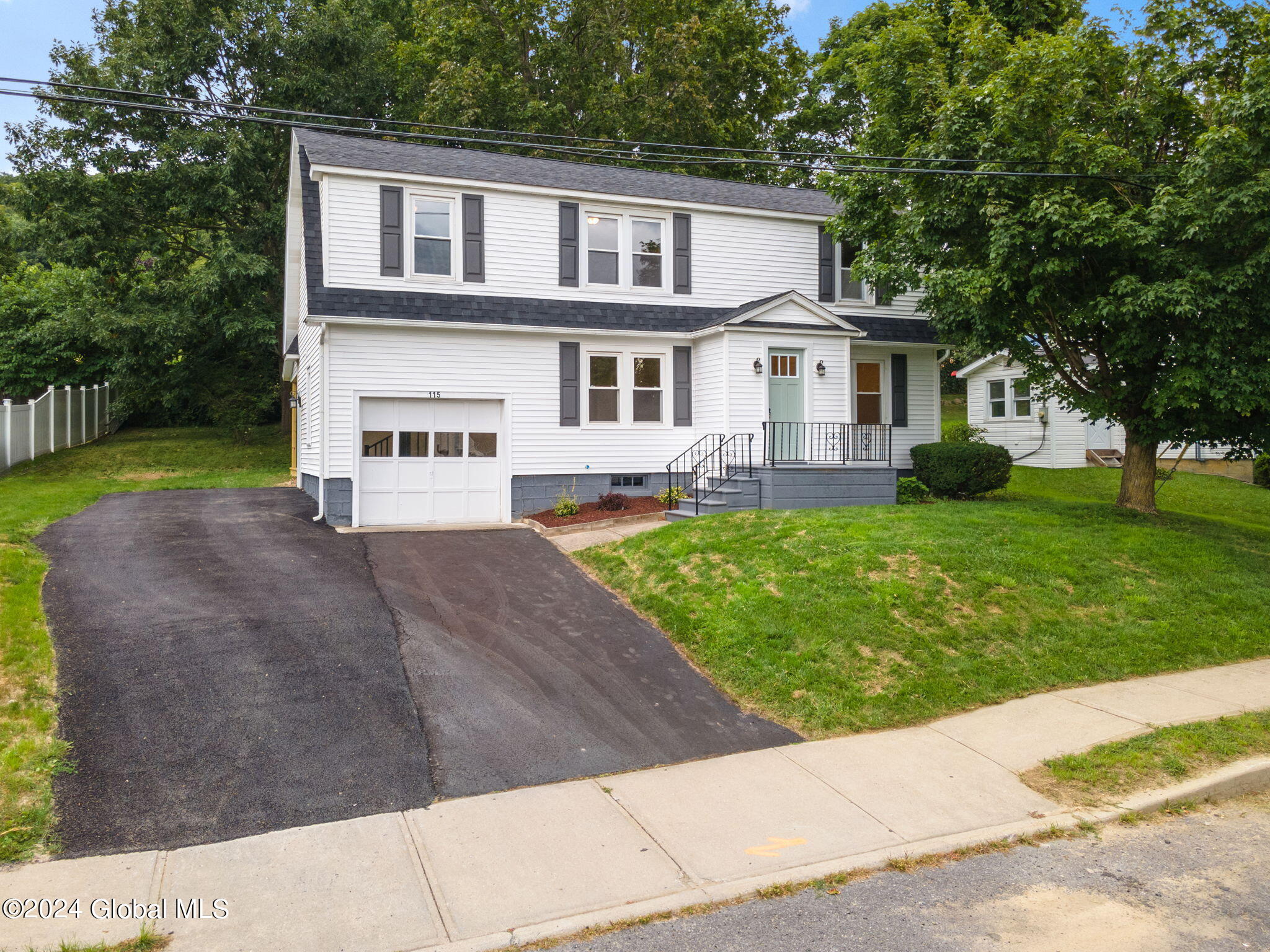 Madison Ter, Cobleskill, NY 12043