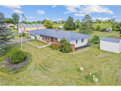 N5608 County Road, OAK GROVE, WI, 54022 | Card Image
