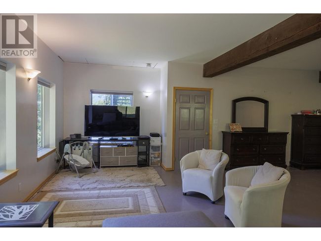 4040 Mountain View Rd, House other with 4 bedrooms, 3 bathrooms and null parking in Mcbride BC | Image 30