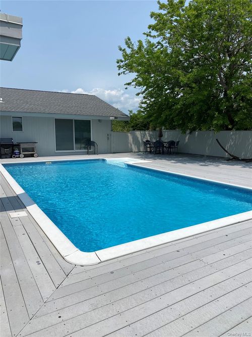 2901 NE First Ave 2901 Ne First Ave Lane, Southampton, NY, 33137 | Card Image