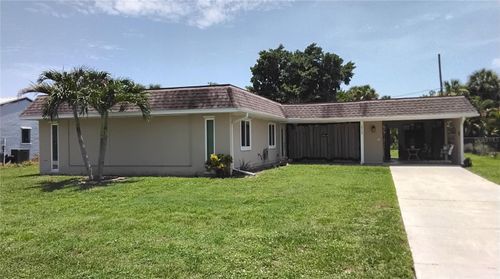18579 Robinson Ave, Port Charlotte, FL, 33948-8937 | Card Image