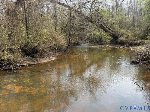 17226 Parsons Rd, Beaverdam, VA, 23015-1553 | Card Image
