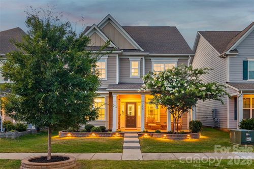 7022 Walnut Branch Ln, Charlotte, NC, 28277-8939 | Card Image
