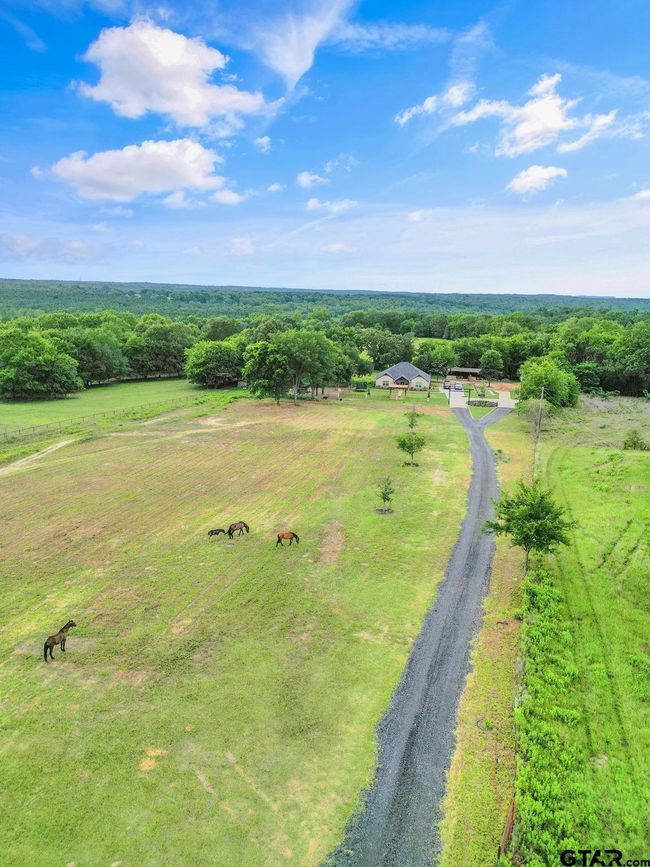 10708 C R 494, House other with 4 bedrooms, 2 bathrooms and null parking in Tyler TX | Image 27