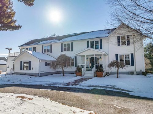 106 Bowman Rd, Wisconsin Dells, WI, 53965-1805 | Card Image