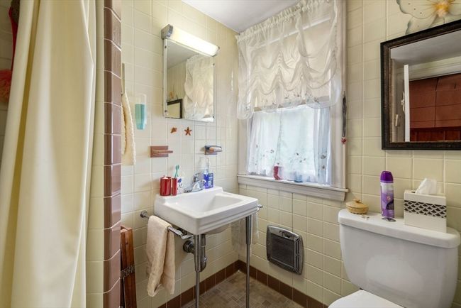 89 Lewis Ave, House other with 3 bedrooms, 2 bathrooms and 2 parking in Walpole MA | Image 28