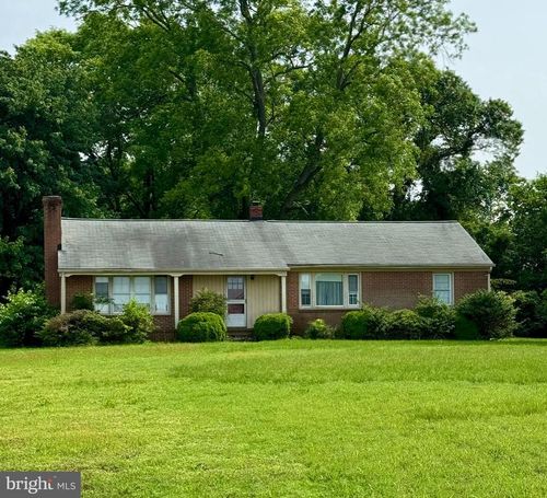 24662 Hazelwood Ln, Rappahannock Academy, VA, 22538-2012 | Card Image
