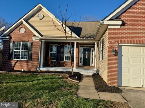 183 Belgian Way, CHARLES TOWN, WV, 25414-5406 | Card Image