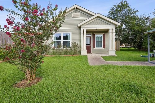 9881 Highway 124, Beaumont, TX, 77705-9113 | Card Image
