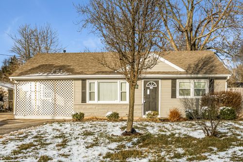 7111 Nathan Hale Way, Louisville, KY, 40272-1127 | Card Image