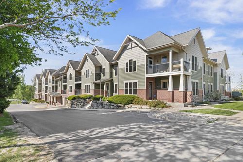 305-8253 Mayo Drive, Madison, WI, 53719 | Card Image