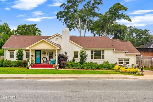 700 2nd St, Chipley, FL, 32428-1450 | Card Image