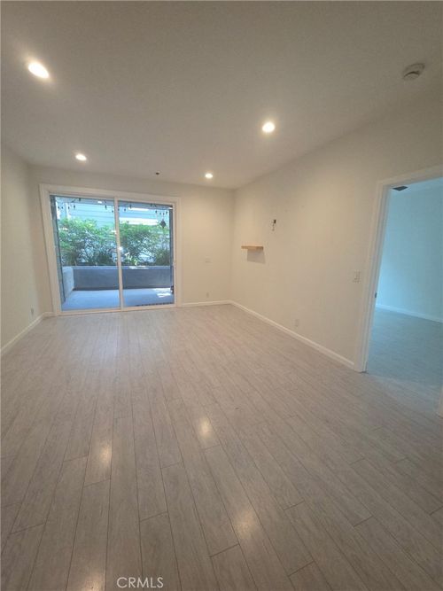 20371 Bluffside, Huntington Beach, CA, 92646 | Card Image