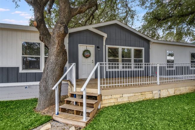 604 County Road 136 A, House other with 4 bedrooms, 2 bathrooms and 2 parking in Kingsland TX | Image 4