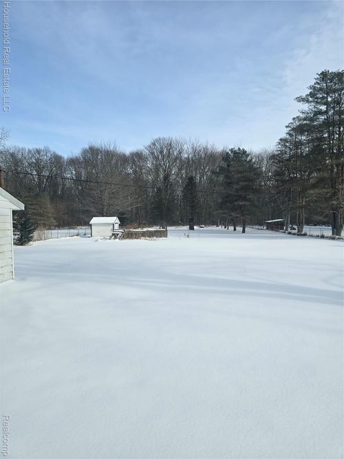 4080 Parker Rd, Fort Gratiot, MI, 48059-3719 | Card Image