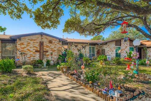 108 Sunnyland Dr, San Antonio, TX, 78228-2915 | Card Image