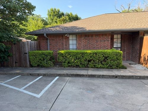 h-312 Hickerson St, Cedar Hill, TX, 75104-4609 | Card Image